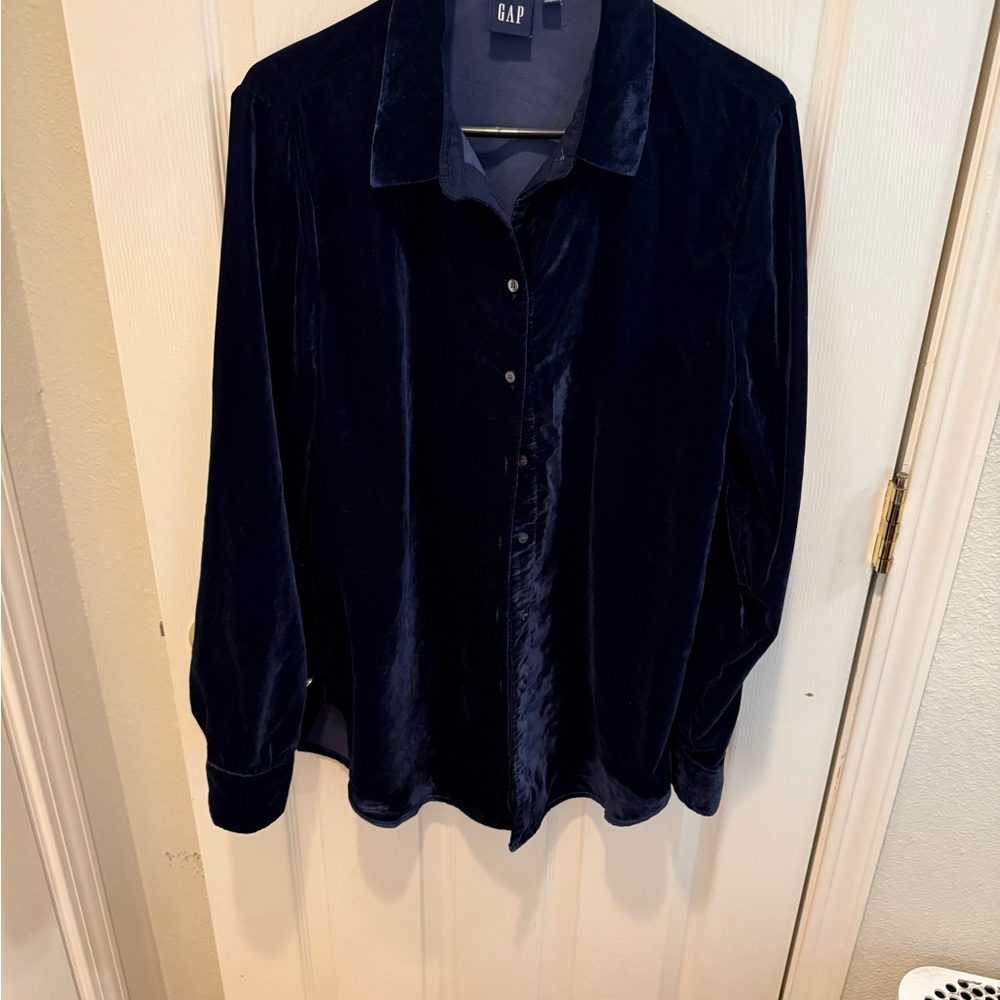 GAP Velvet Midnight Blue Boyfriend Shirt